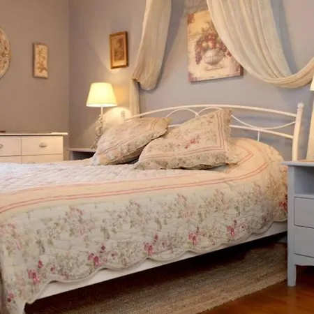 펜션 Town House, Gite De Charme 사흘라 라 카네다